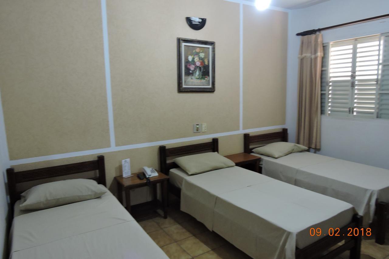 Plaza Hotel Мокока Экстерьер фото